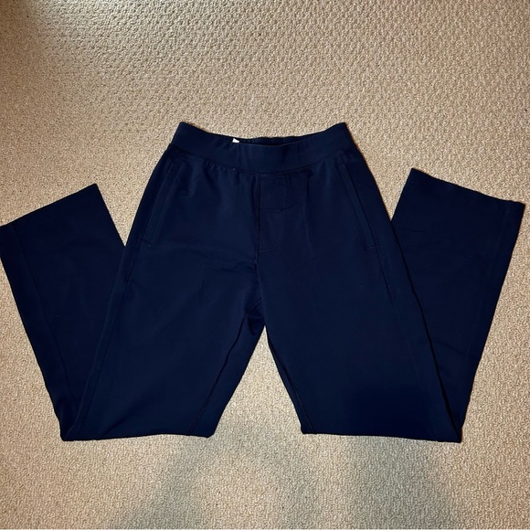 Lululemon Kung Fu Pants - Picture 3 of 10